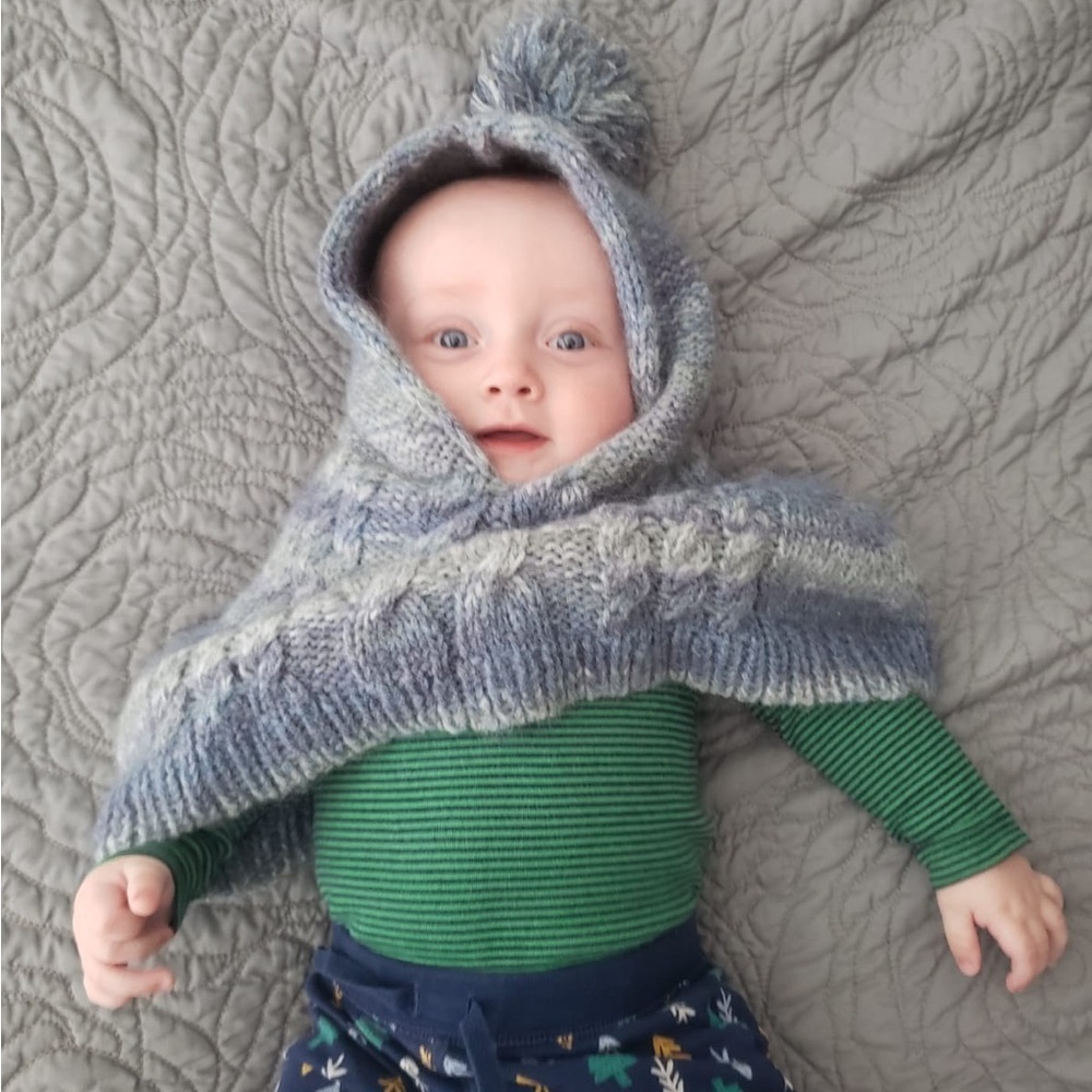 Small Shop Knit Hat & Neck Cover - Picture 7 of 7